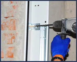 Neighborhood Garage Door Brooklyn, NY 347-331-0834 Neighborhood Garage Door Brooklyn, NY 347-331-0834 - side-door-repair-t-22-gr-23m